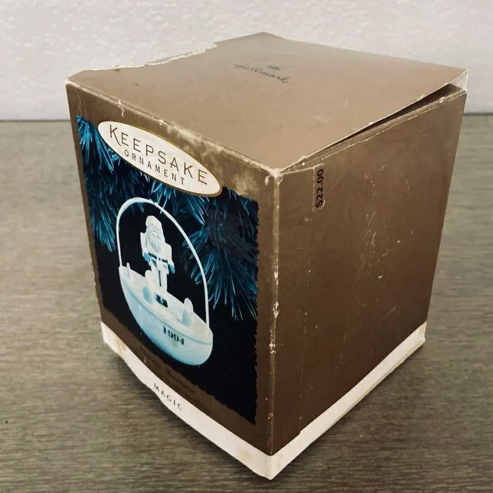 Hallmark Vintage Ornament Magic Country Showtime 1994